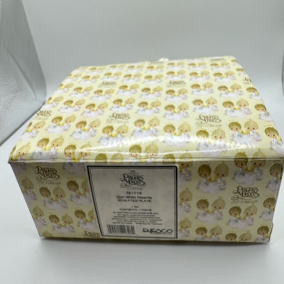 Precious Moments Plate - Picture 4 of 6